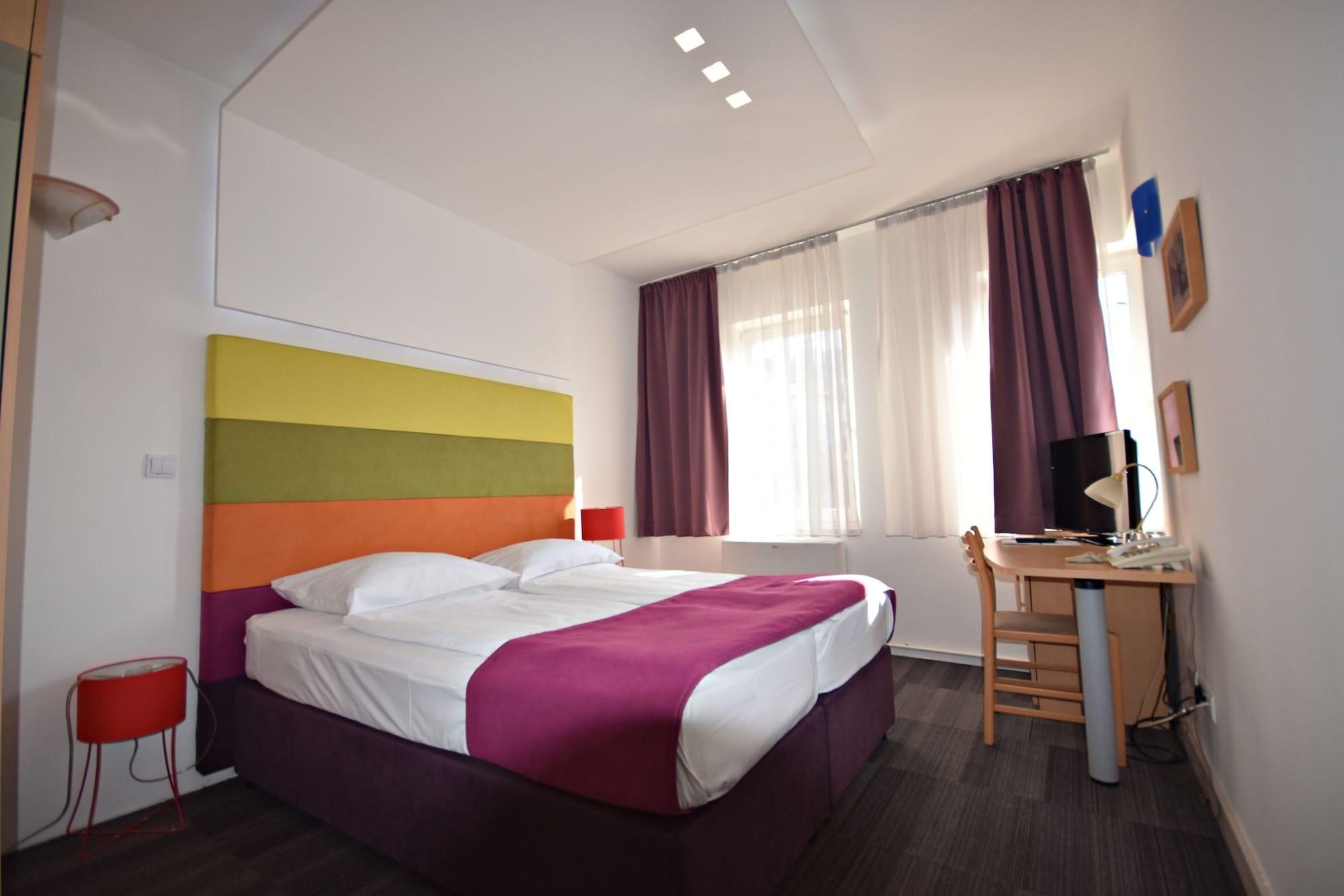 Hotel Hecco SJJ